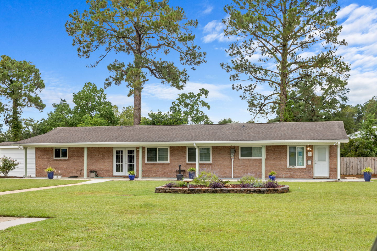 Admiral Mobile Home Park