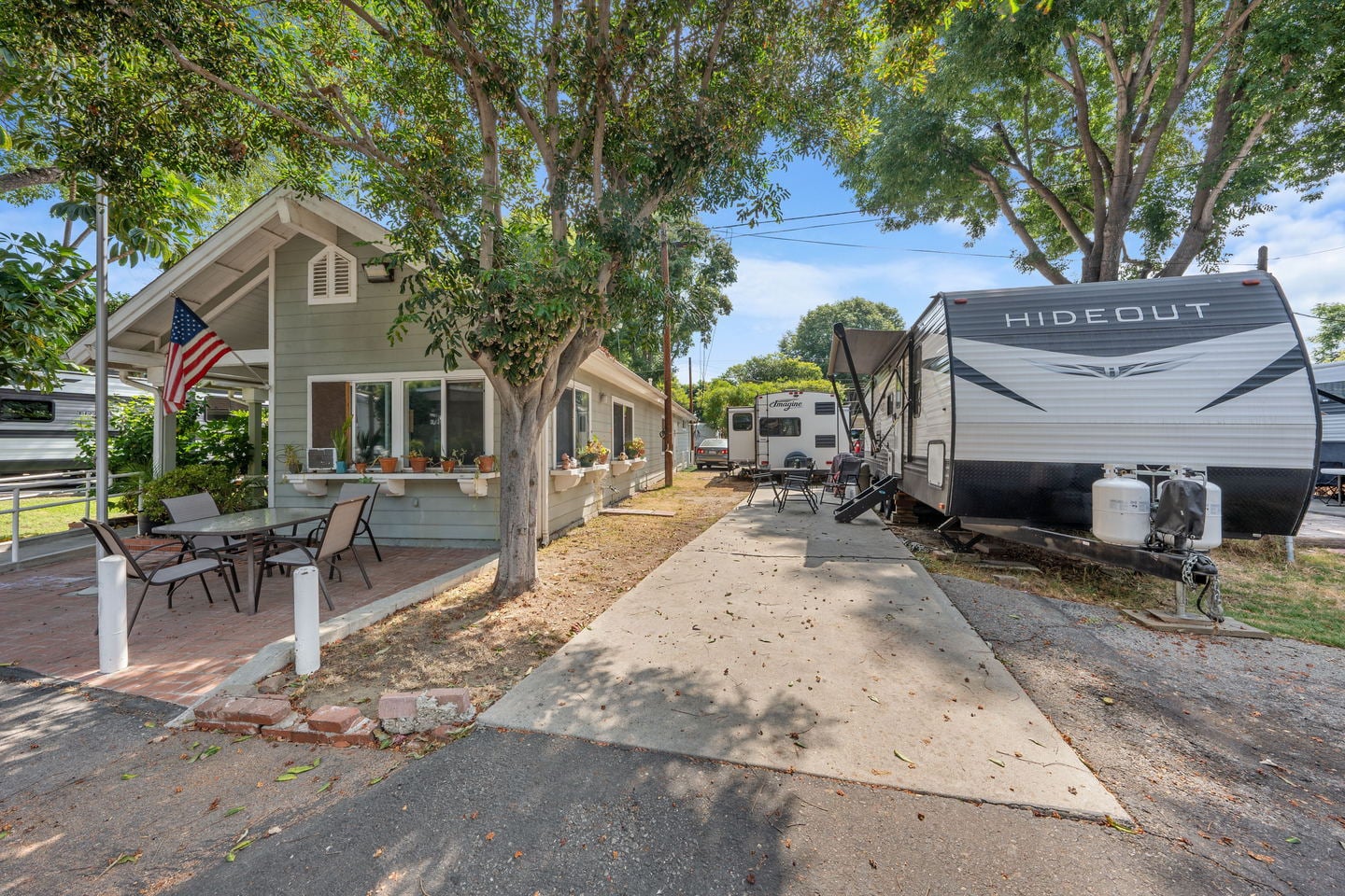 Arbor Village Homes & RV Community