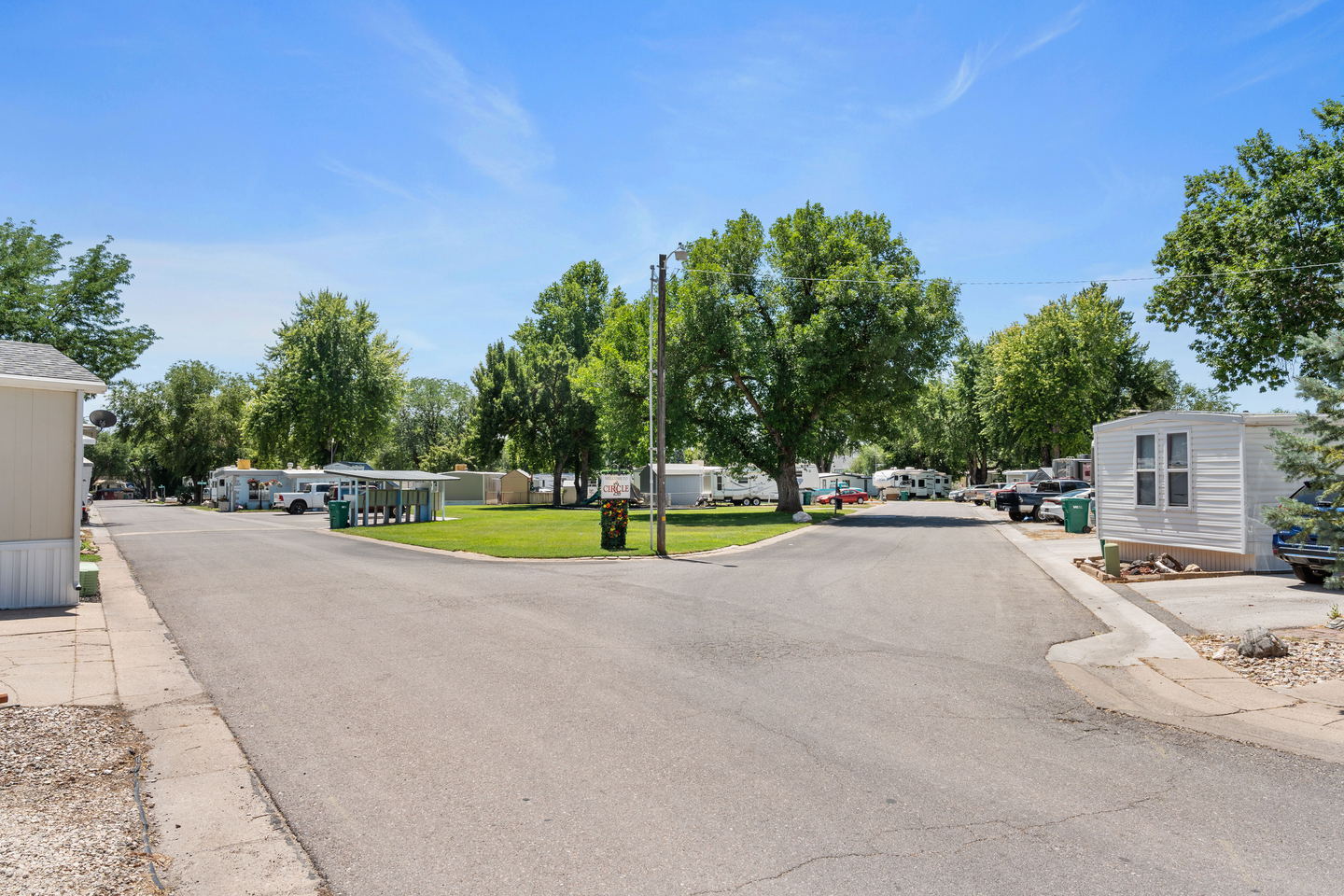 Circle L Homes & RV Community