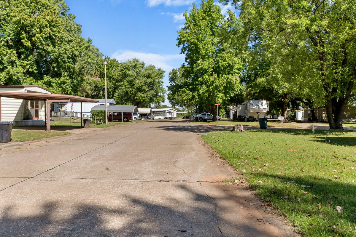 Cherry Hill Manufactured Home Community