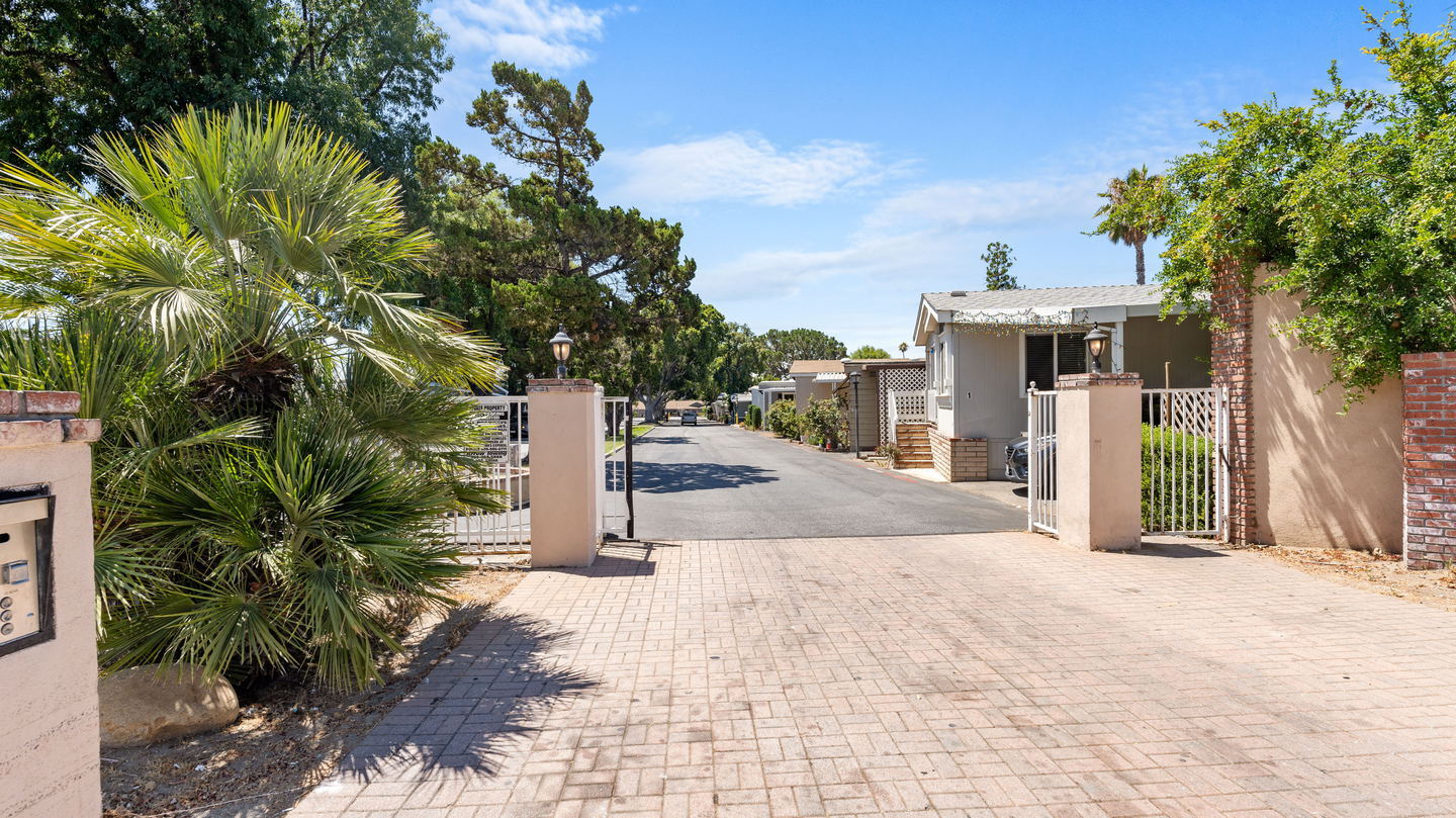 Fernwood Mobile Home Community