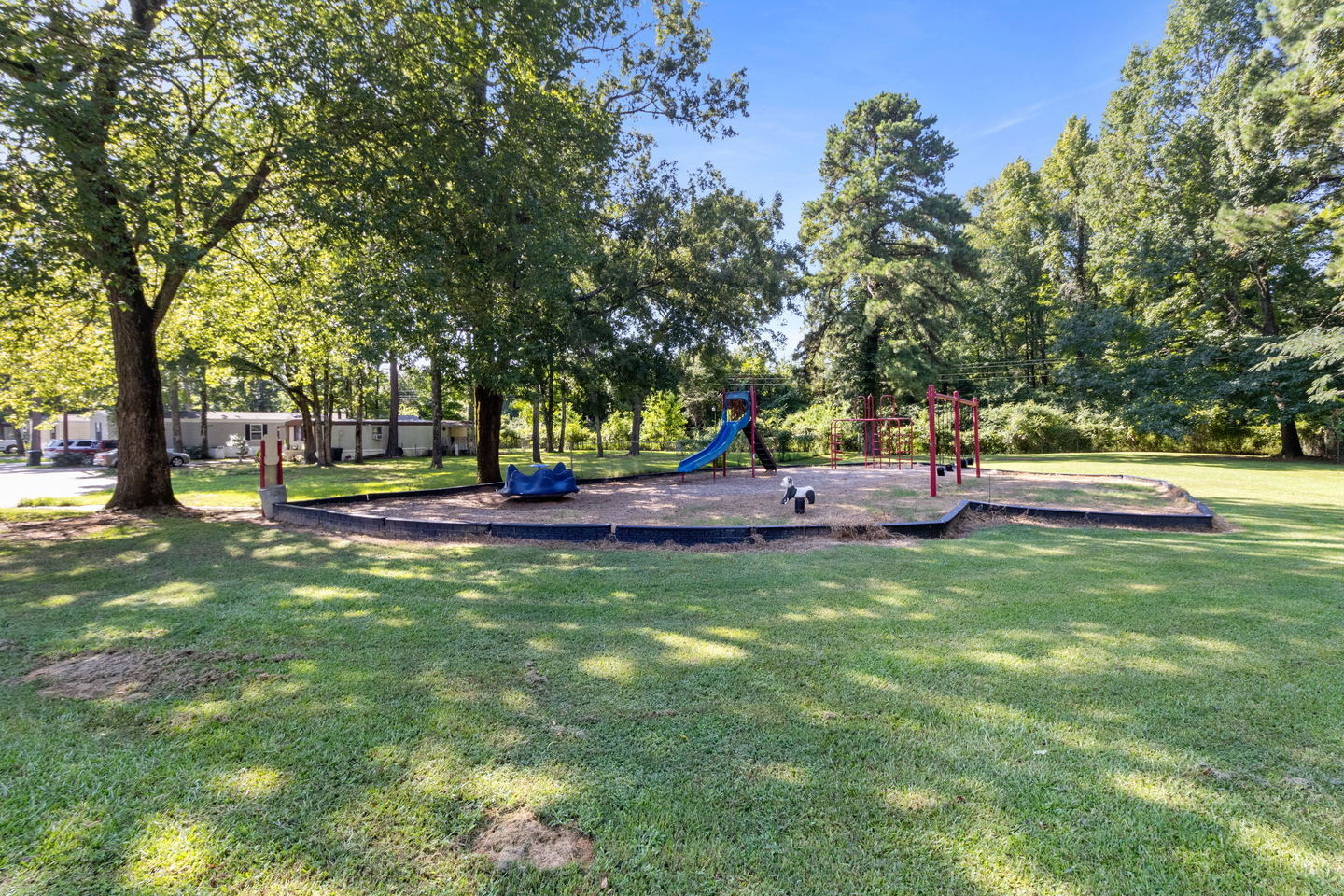 Glen Leaf Homes & RV Community