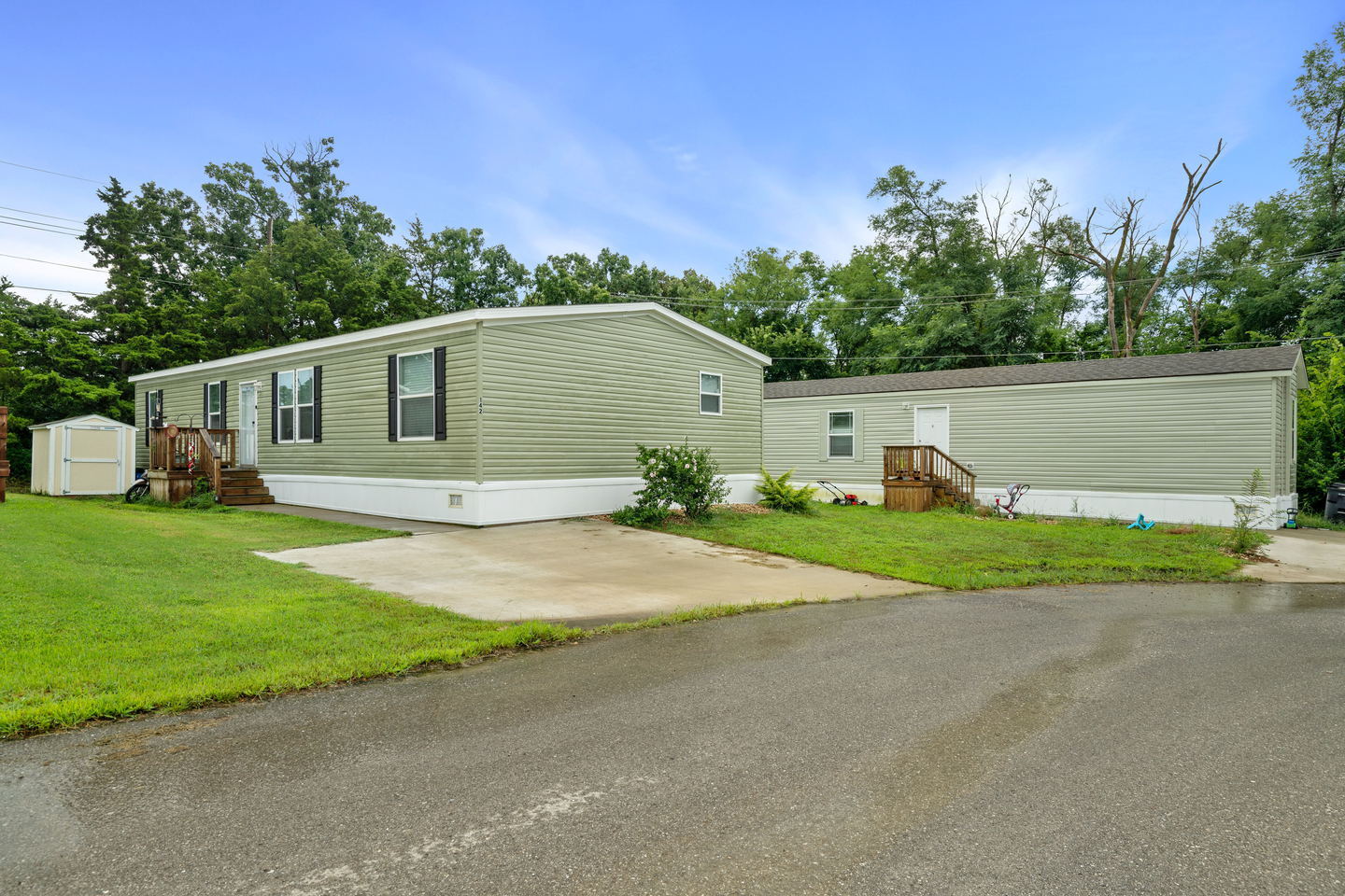 Pine Grove Homes & RV Community