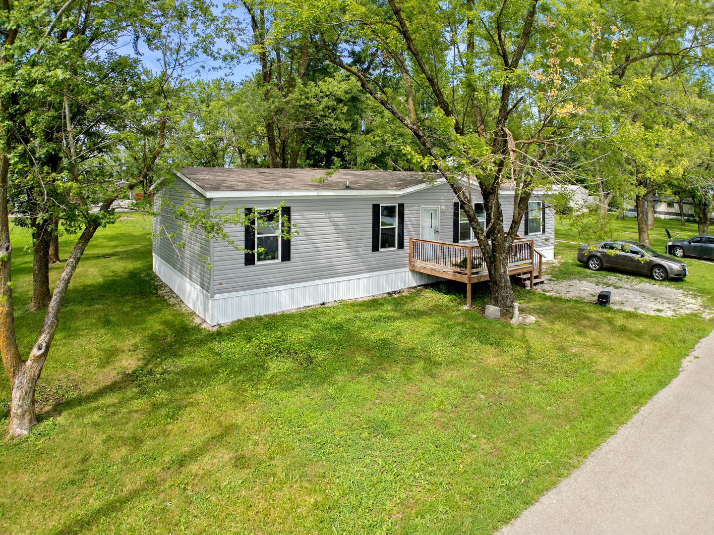 Red Maples Homes & RV Community