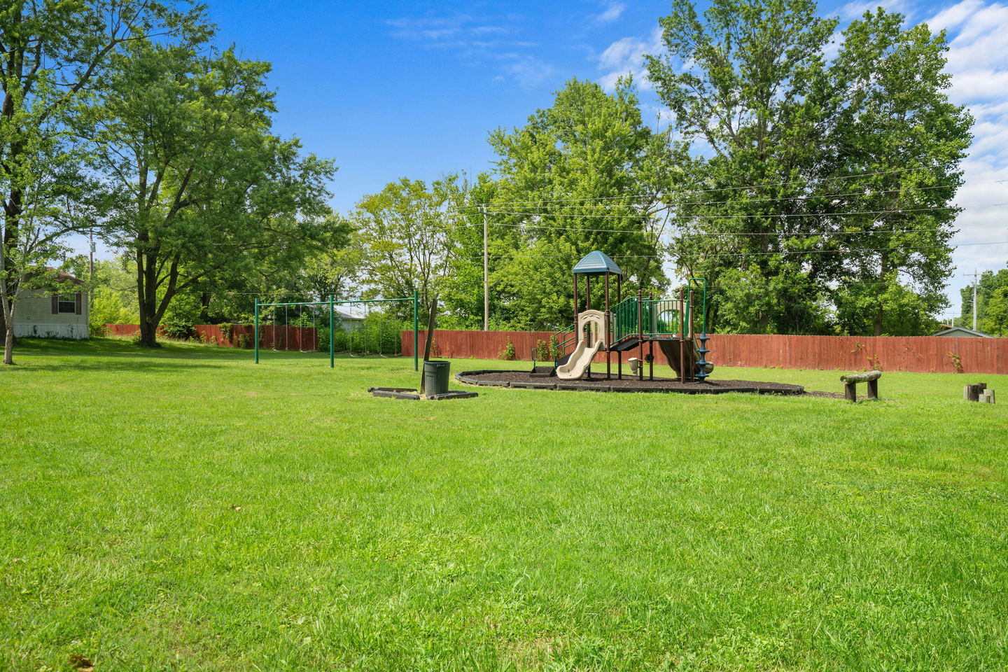 Red Maples Homes & RV Community