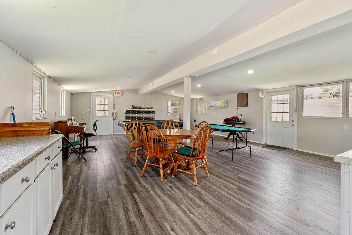 Sunny Pines Homes & RV Community